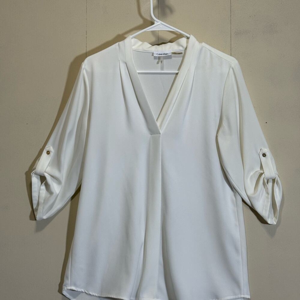 Calvin Klein Ivory V-Neck Blouse Women’s Sz M
